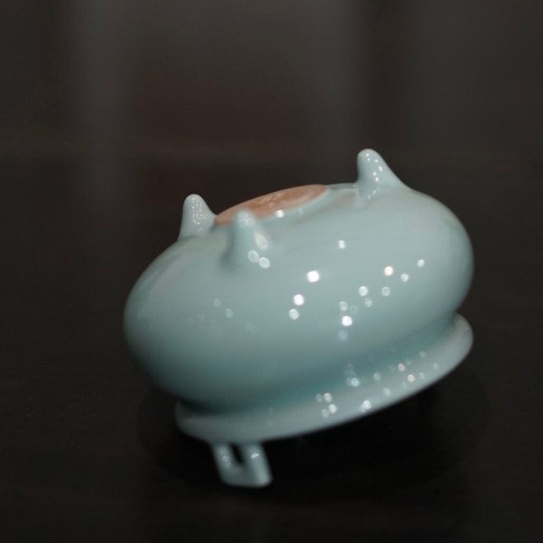 天青香炉