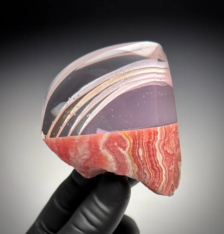 菱锰矿玻璃岩（Rhodochrosite Vitrolith ）