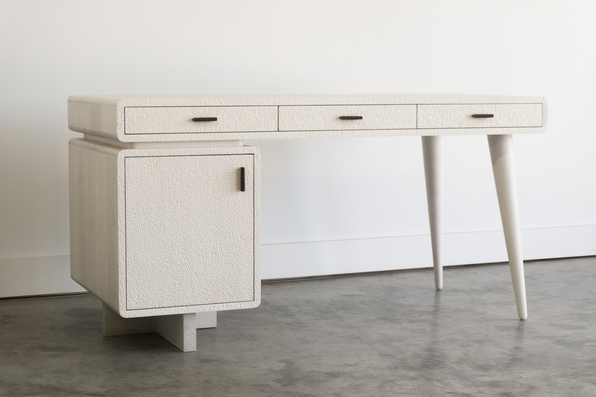 沙丘书桌 III（Dune Desk III）