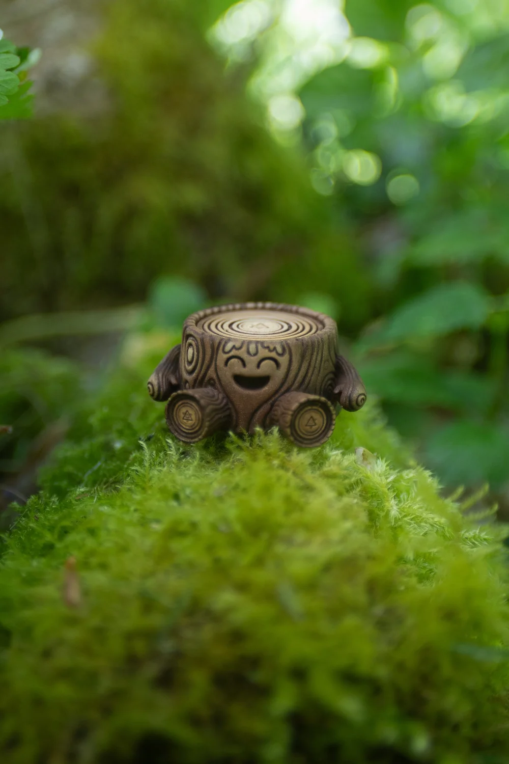穆朱幼树桩（Muju Baby Tree Stump）