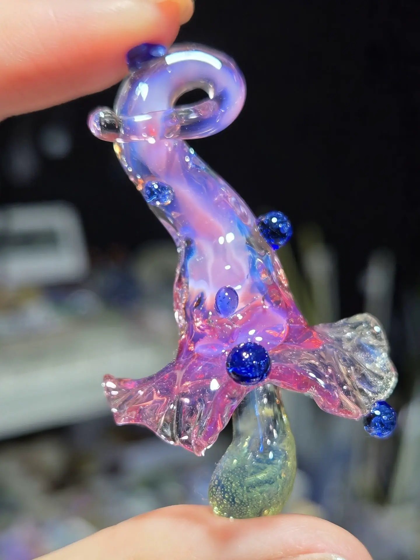 硼硅玻璃粉色蘑菇项链（Borosilicate Glass Pink Mushroom Necklace）