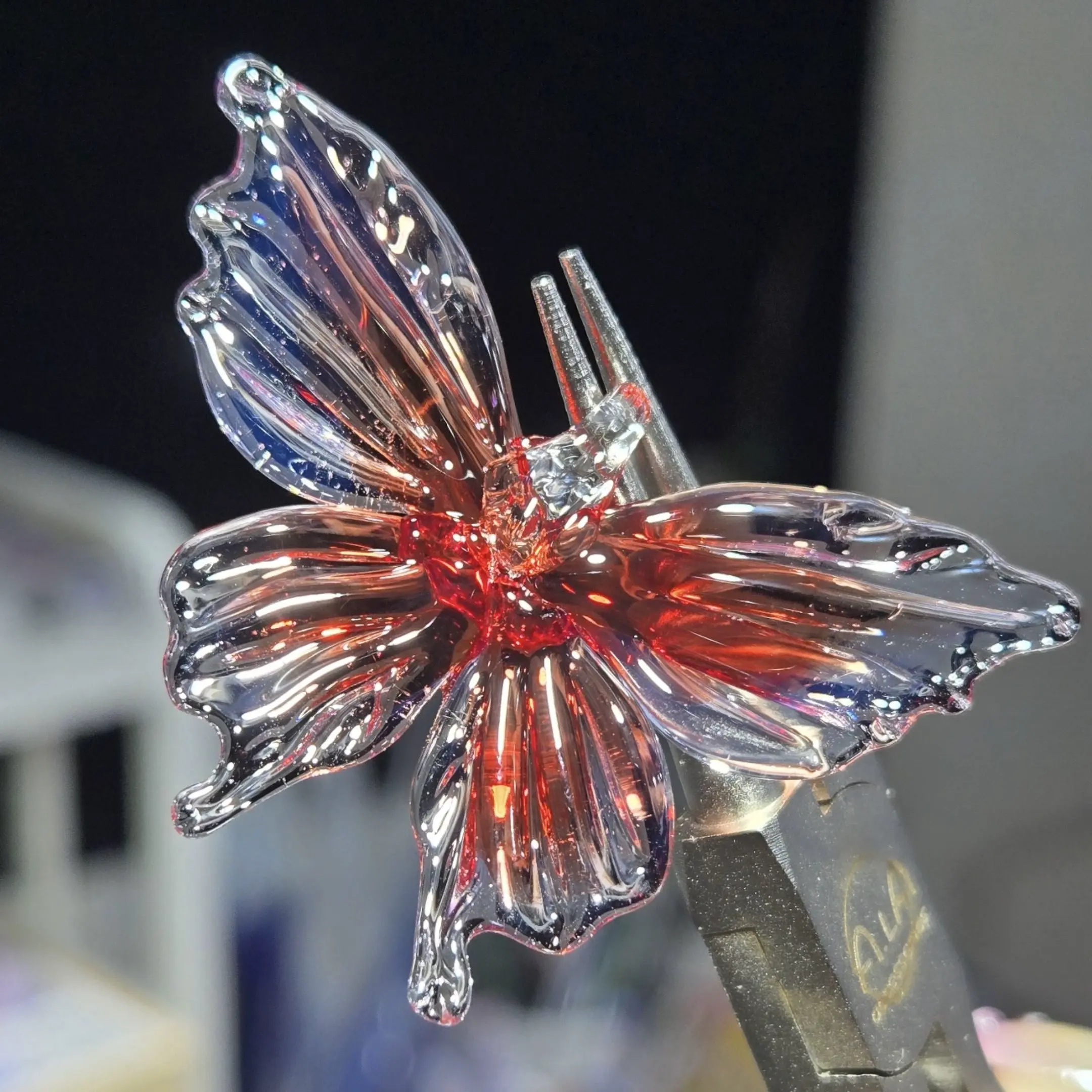 硼硅玻璃红蝴蝶项链（Borosilicate Glass Red Butterfly Necklace）