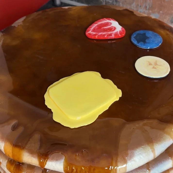 煎饼桌： 独一无二（THE PANCAKE TABLE - One Of One -）