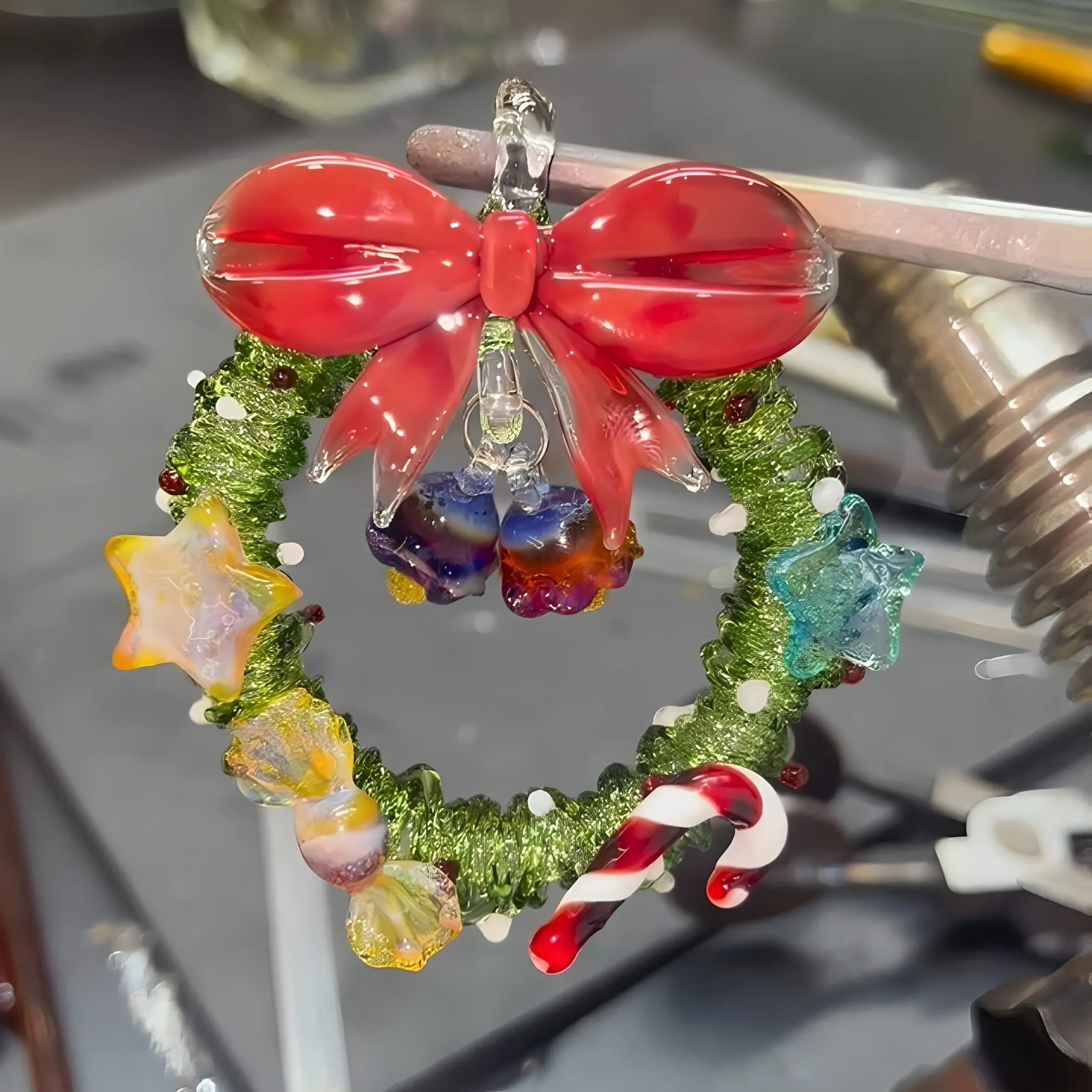 手工吹制玻璃圣诞花环装饰（Handmade Glass Blowing Christmas Wreath Ornament）