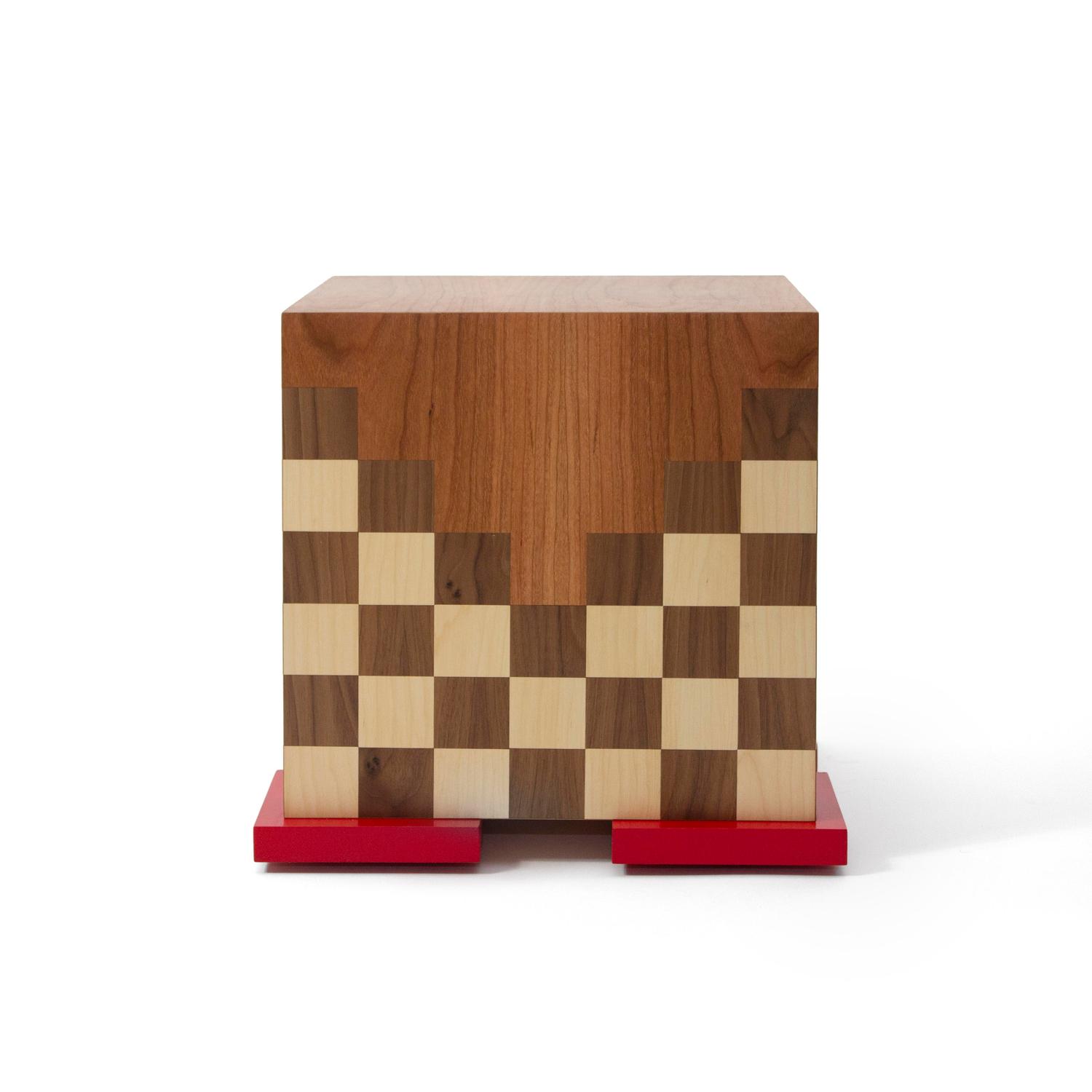 阶梯式胡桃木格纹咖啡桌（Coffee Table in Stepped Walnut Check）