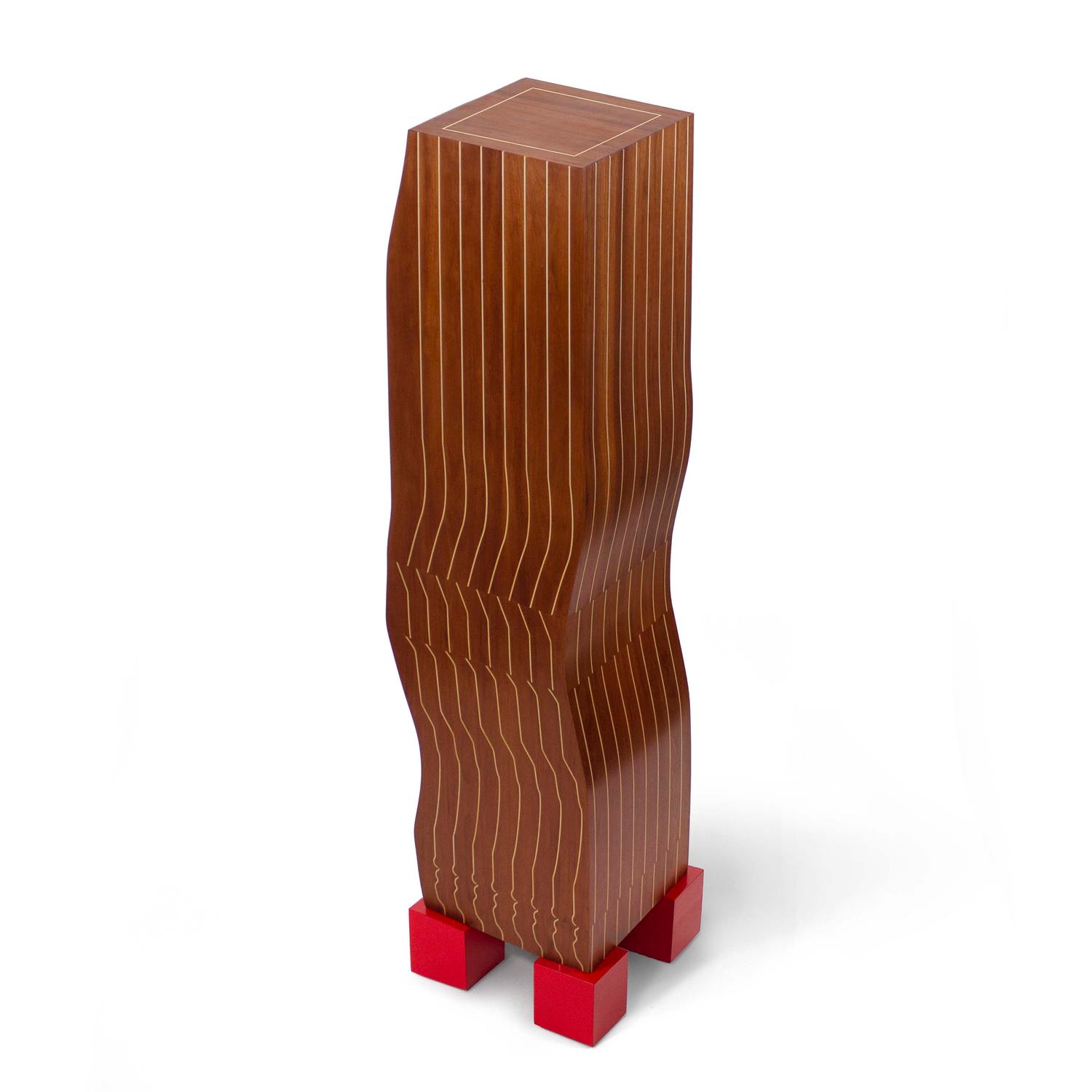 贾托巴木与枫木细条纹大型台座（Large Plinth in Jatoba and Maple Pinstripe）