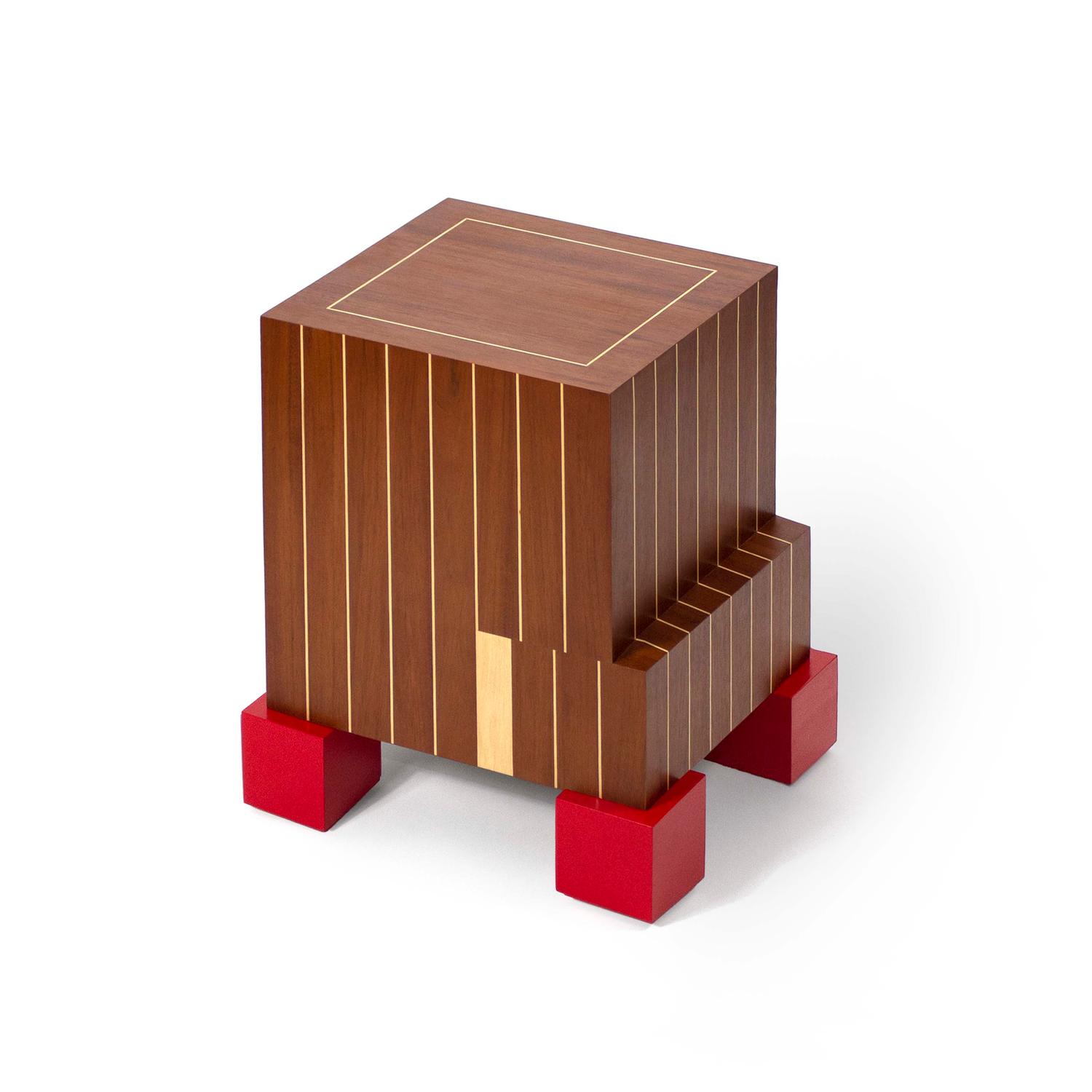 贾托巴木与枫木细条纹小型台座（Small Plinth in Jatoba and Maple Pinstripe）