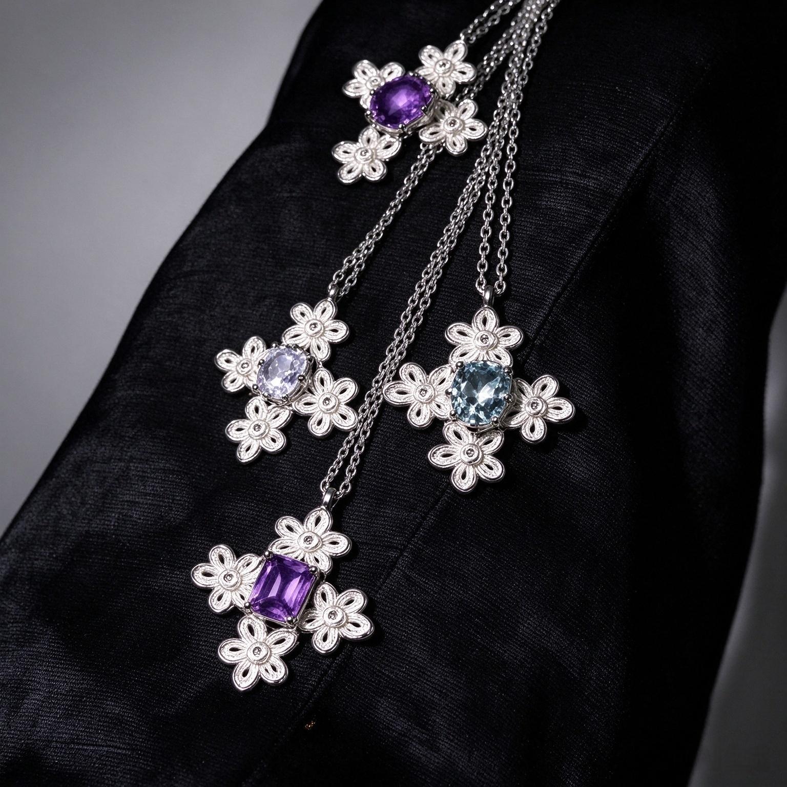 簇花蕾丝吊坠 （cluster cloral Lace charm）